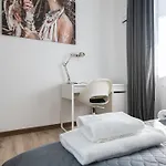 Rentplanet - Pileckiego Warsaw