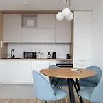 Apartment Rentplanet - Pileckiego