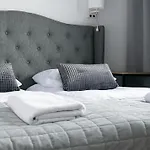 Apartment Rentplanet - Pileckiego Warsaw