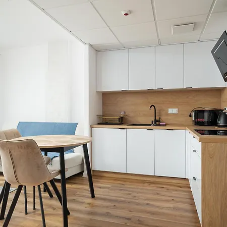 Rentplanet - Pileckiego * Warsaw