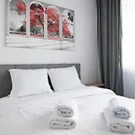 Rentplanet - Pileckiego Apartment *