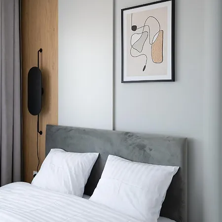 Rentplanet - Pileckiego Varsovie