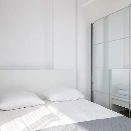 Rentplanet - Pileckiego Appartement *