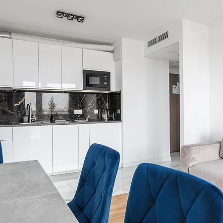 Rentplanet - Pileckiego Appartement