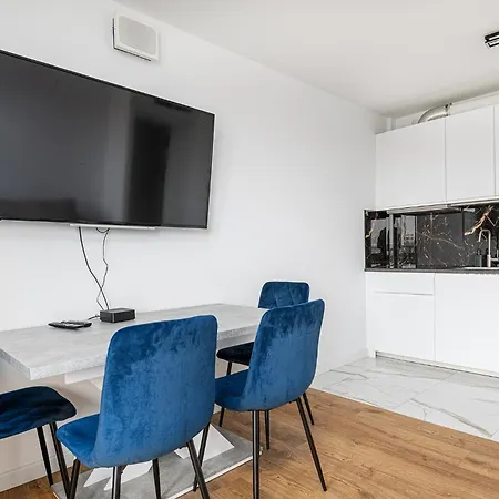 Rentplanet - Pileckiego Appartement *