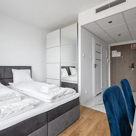 Rentplanet - Pileckiego Appartement Varsovie