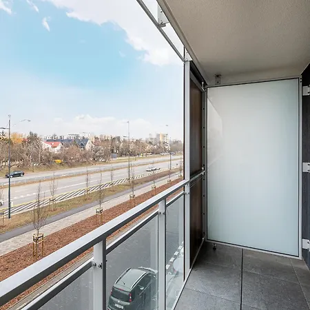 Rentplanet - Pileckiego * Varsovie