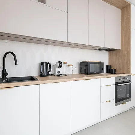 Rentplanet - Pileckiego * Varsavia