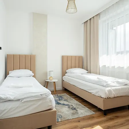 Apartment Rentplanet - Pileckiego Warschau