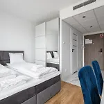 Rentplanet - Pileckiego Appartamento Varsavia