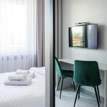 Rentplanet - Pileckiego Apartment Warsaw