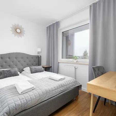 Rentplanet - Pileckiego Apartamento